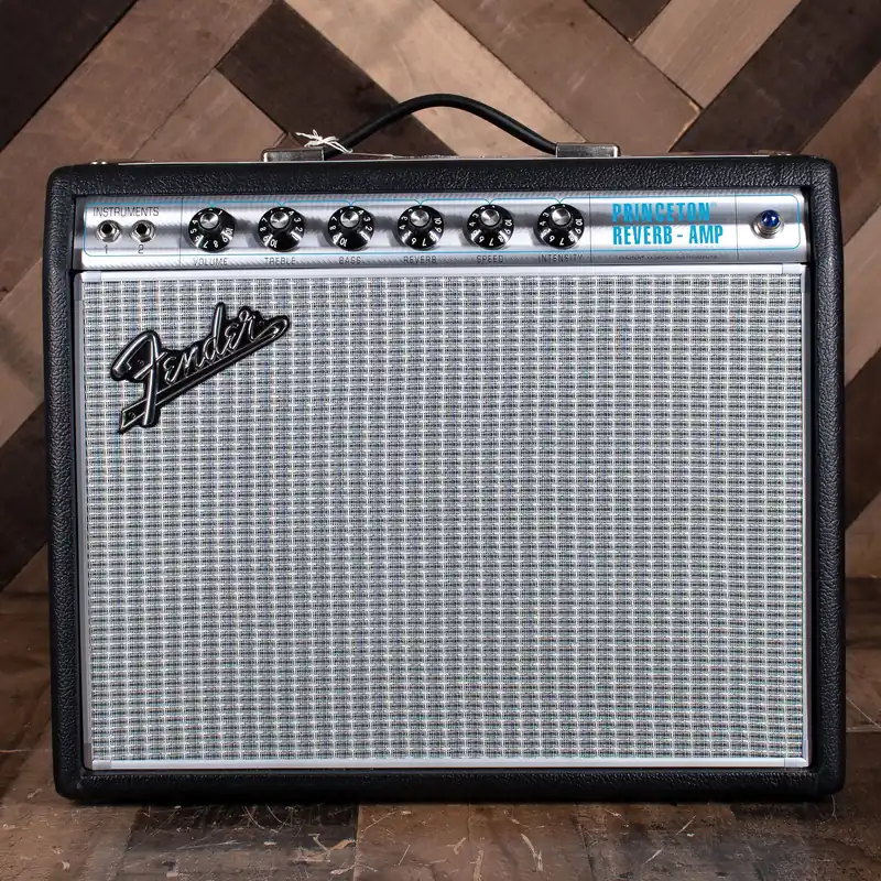 Cheap Fender '68 Custom Princeton Reverb Combo Guitar Amplifier - Used
